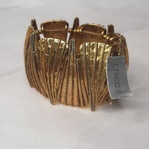 Chico's Velline Shell Inspired Bracelet Gold Tone